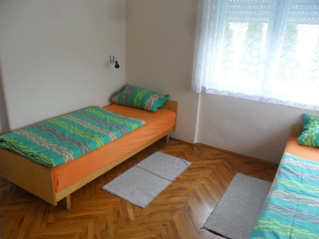Pallosi Haz "A" Sárvár Exteriör bild