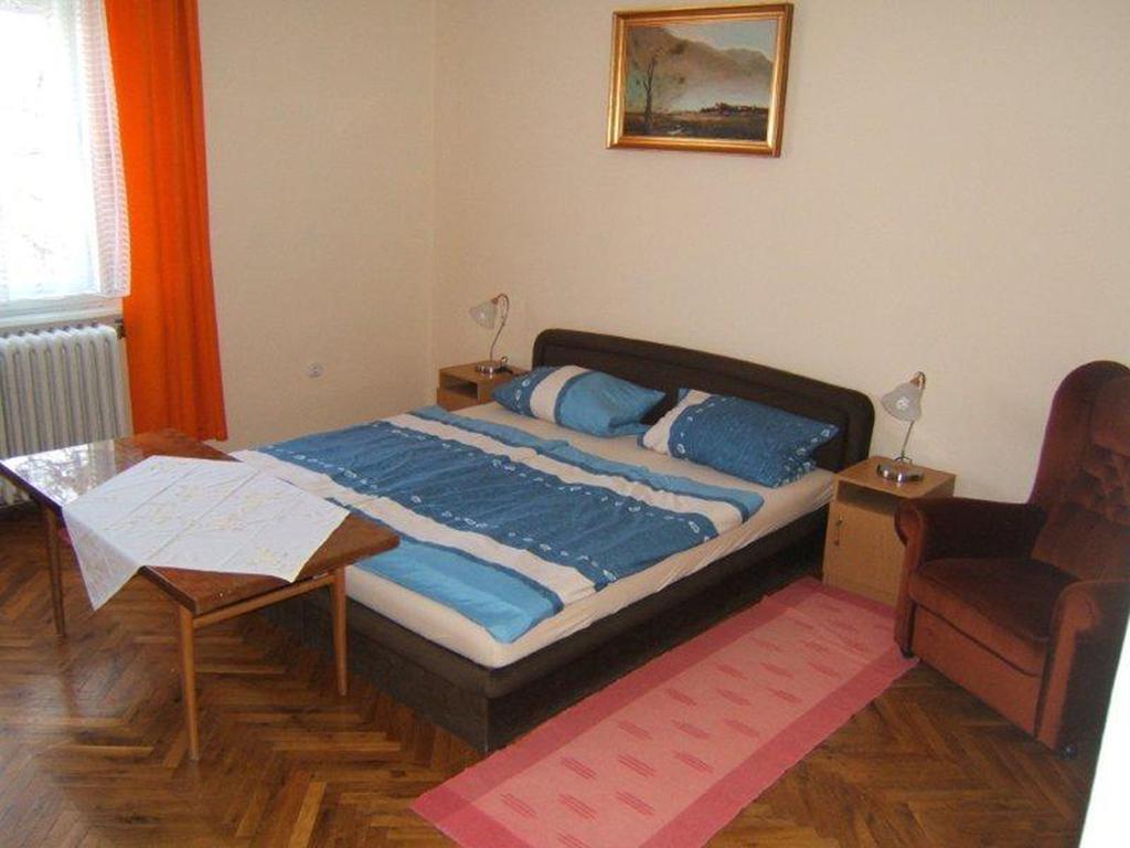 Pallosi Haz "A" Sárvár Exteriör bild
